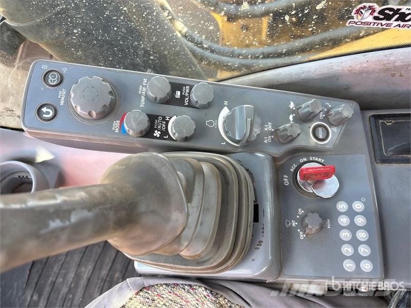 John Deere 470G LC VG Tracked Excavator Beltegraver