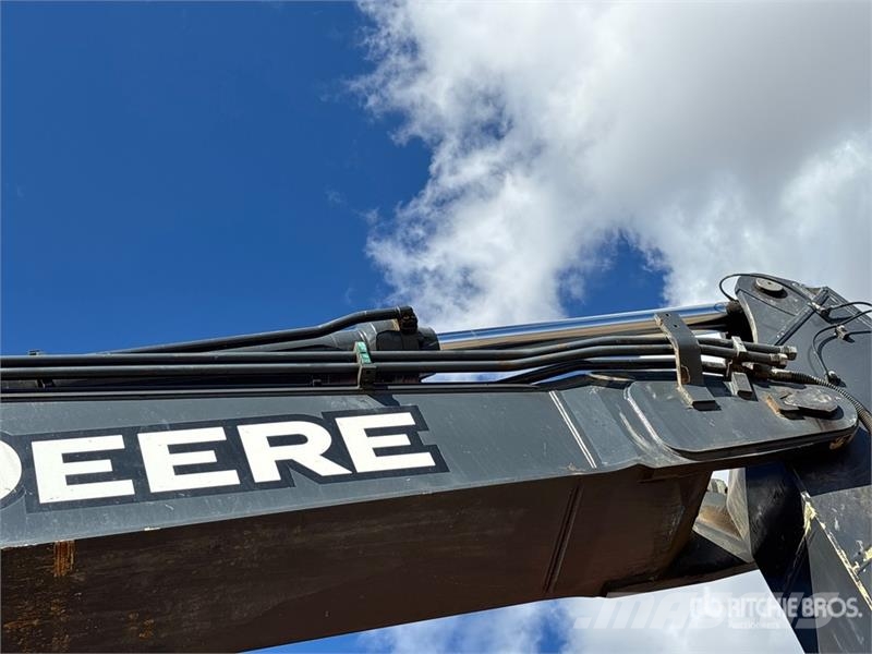 John Deere 470G LC VG Tracked Excavator Beltegraver