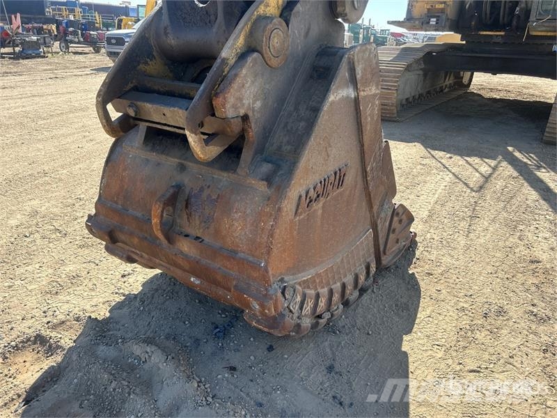 John Deere 470GLC Tracked Excavator Верижен екскаватор