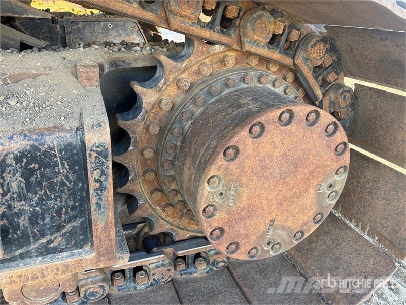John Deere 470GLC VG Tracked Excavator حفارات زحافة