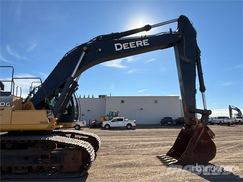 John Deere 470GLC VG Tracked Excavator حفارات زحافة