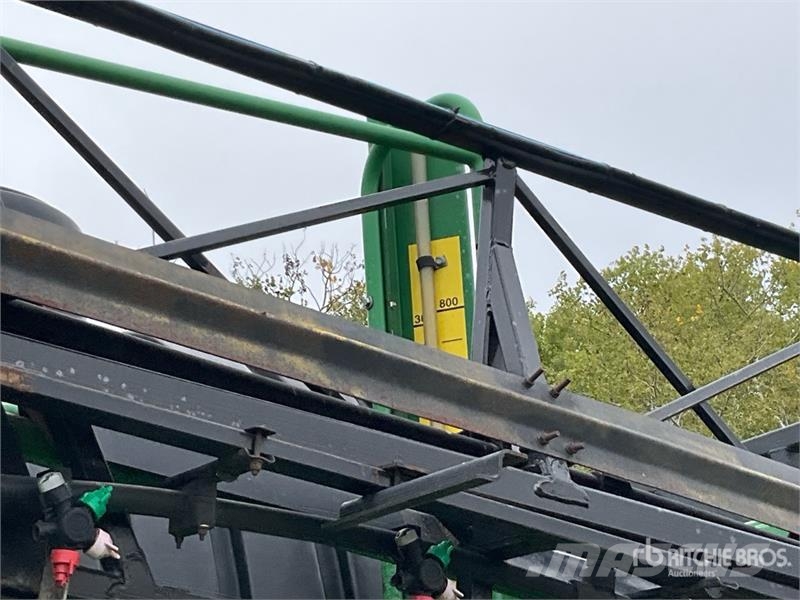John Deere 4710 Samohodne prskalice