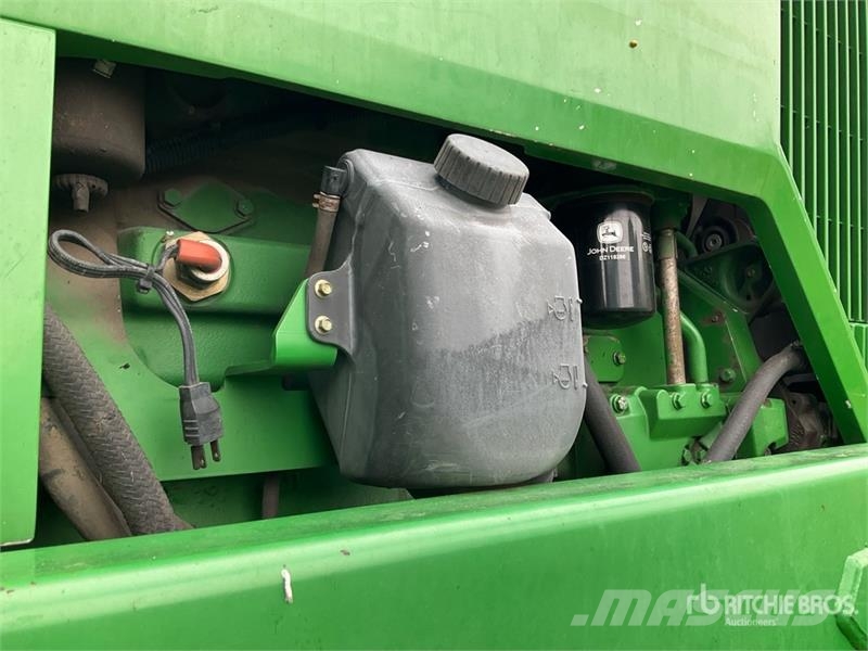 John Deere 4710 Samohodne prskalice