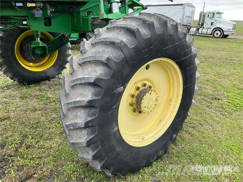 John Deere 4710 Samohodne prskalice