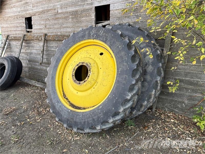 John Deere 4710 Zelfrijdende spuitmachines