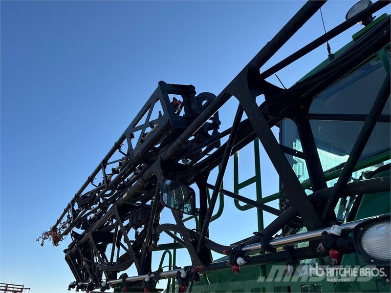 John Deere 4730 Itsekulkevat ruiskut