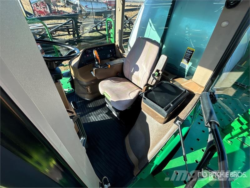 John Deere 4730 رشاشات ذاتية الحركة