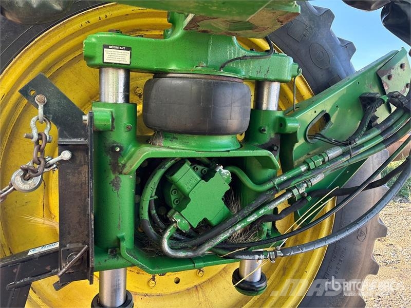John Deere 4730 Itsekulkevat ruiskut