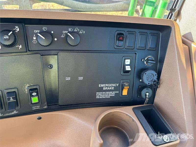 John Deere 4730 رشاشات ذاتية الحركة