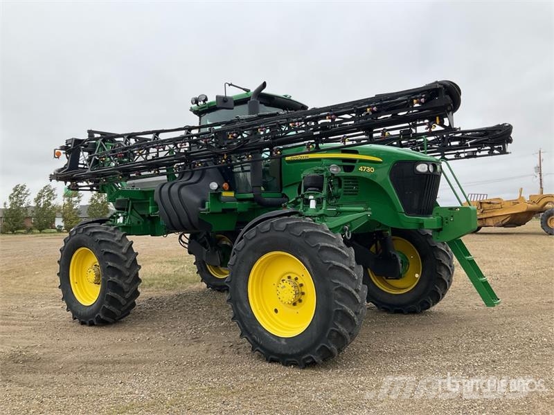 John Deere 4730 Selbstfahrende Sprühgeräte