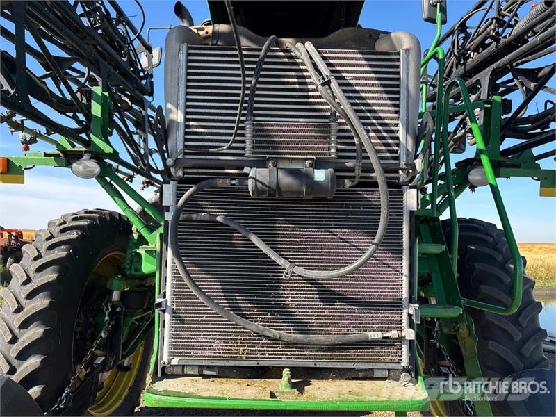 John Deere 4730 Itsekulkevat ruiskut