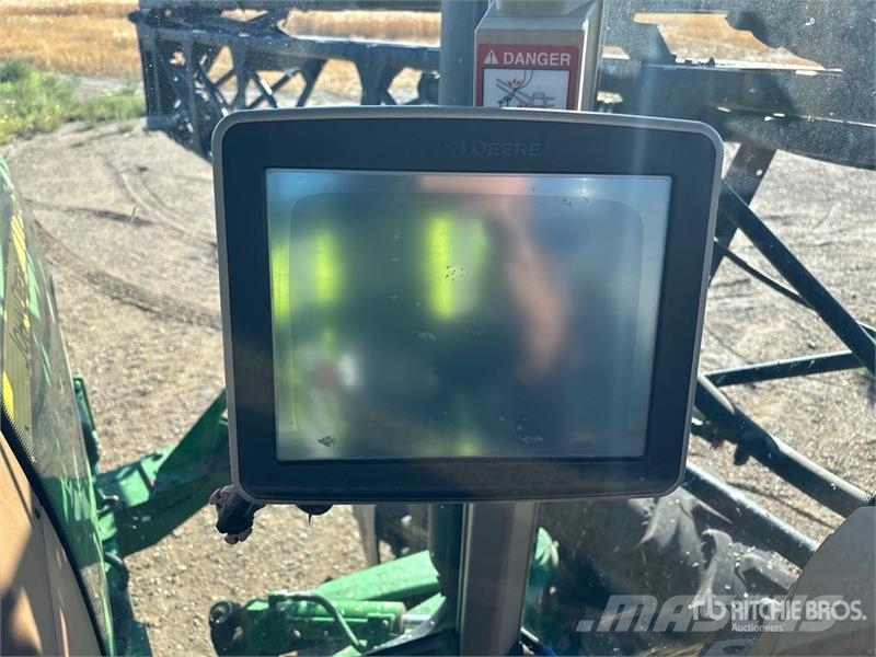 John Deere 4730 Itsekulkevat ruiskut