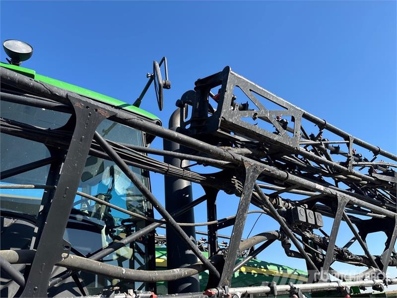John Deere 4730 Itsekulkevat ruiskut