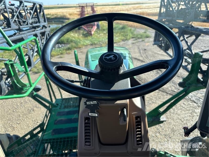 John Deere 4730 Itsekulkevat ruiskut
