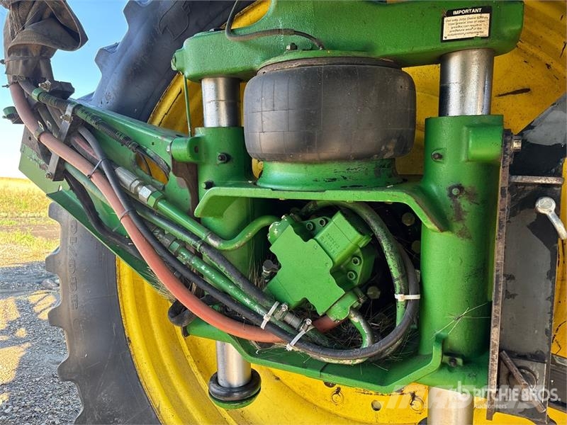 John Deere 4730 Itsekulkevat ruiskut