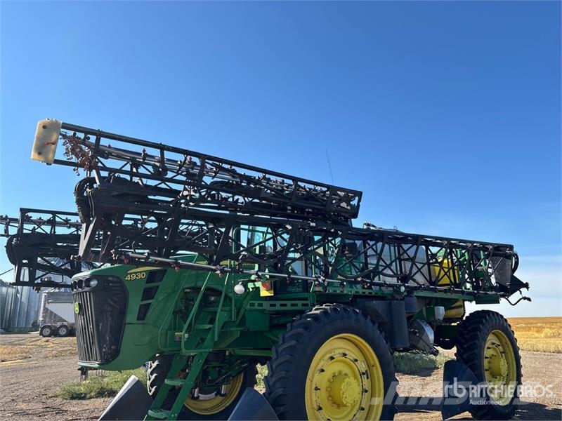John Deere 4730 Itsekulkevat ruiskut
