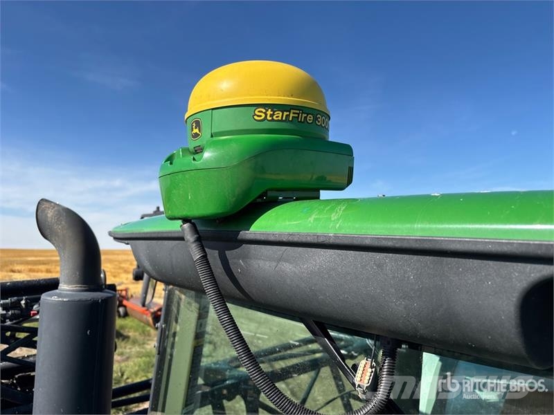John Deere 4730 Itsekulkevat ruiskut