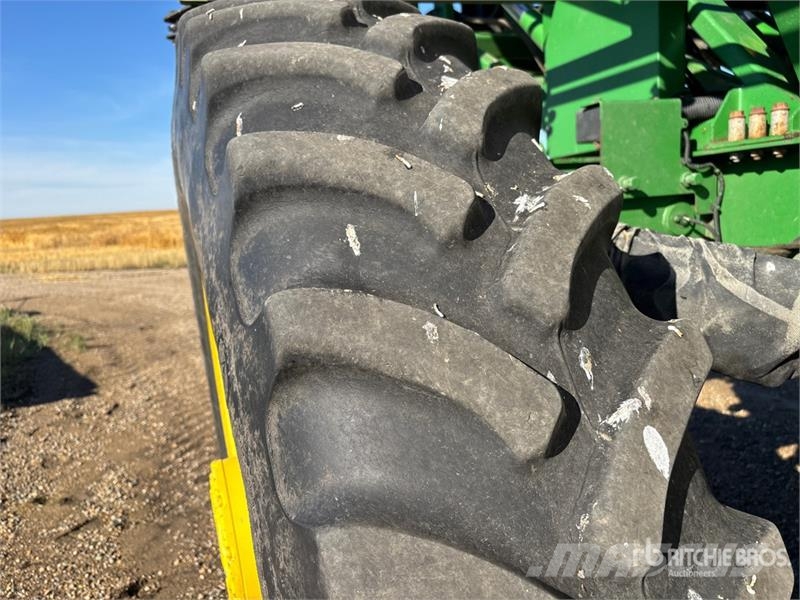 John Deere 4730 Itsekulkevat ruiskut