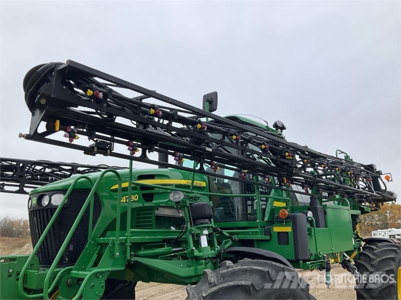 John Deere 4730 Selbstfahrende Sprühgeräte