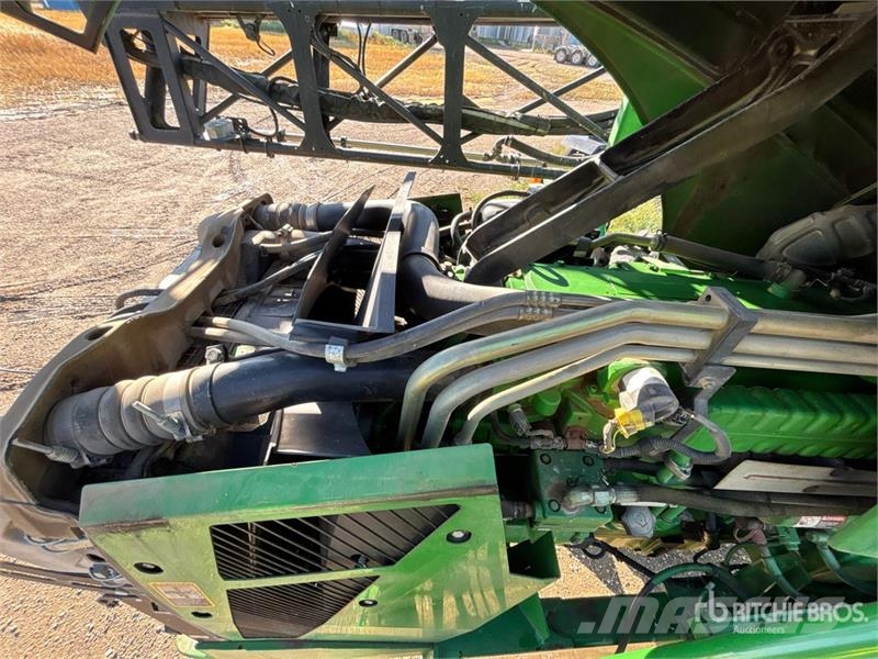 John Deere 4730 Itsekulkevat ruiskut