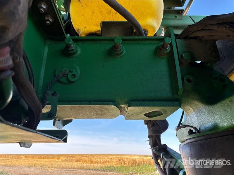 John Deere 4730 Itsekulkevat ruiskut