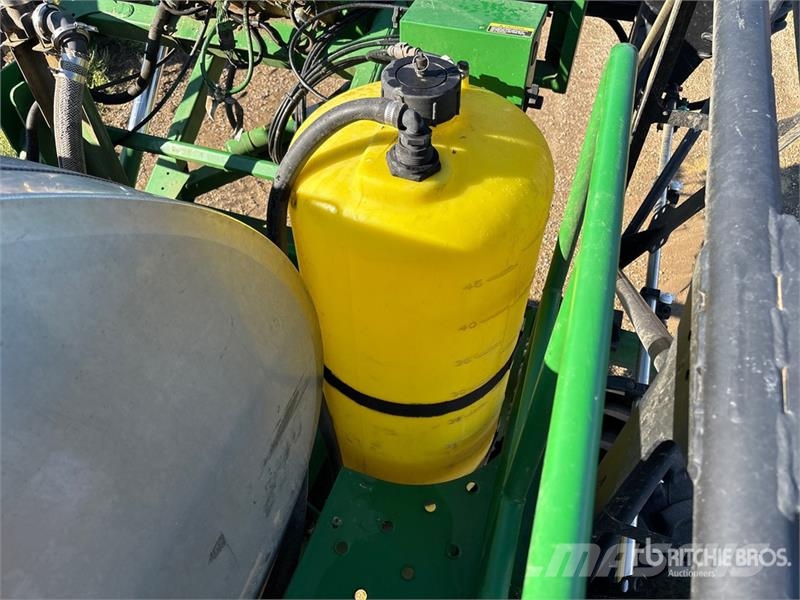 John Deere 4730 Itsekulkevat ruiskut