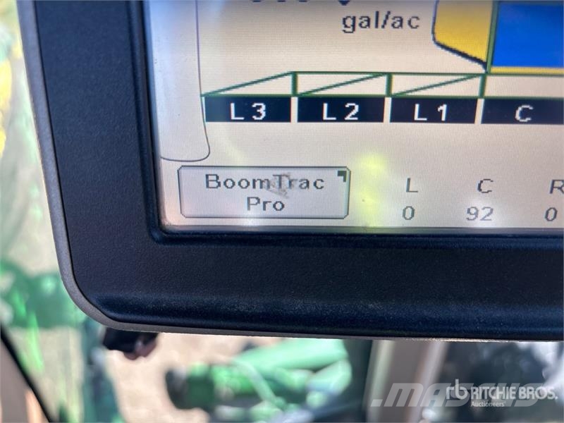 John Deere 4730 Itsekulkevat ruiskut