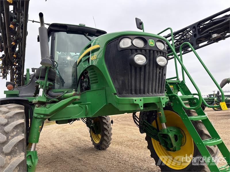 John Deere 4830 Selbstfahrende Sprühgeräte