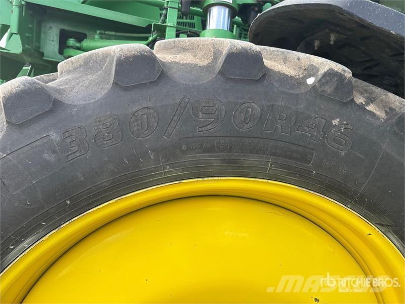 John Deere 4830 Savaeigiai purkštuvai