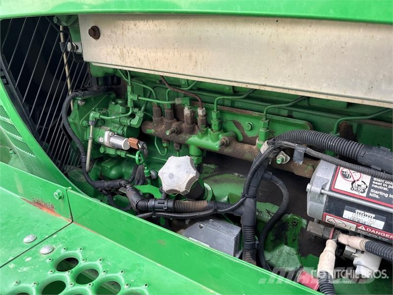 John Deere 4830 Selbstfahrende Sprühgeräte