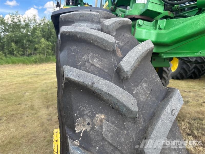 John Deere 4830 Savaeigiai purkštuvai