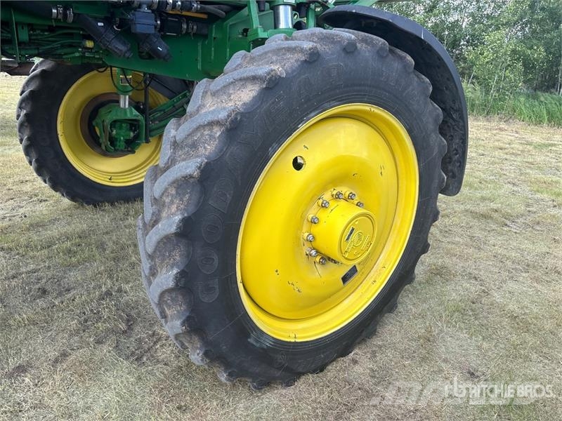 John Deere 4830 Savaeigiai purkštuvai