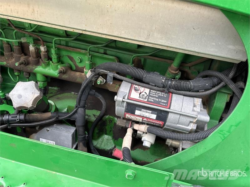John Deere 4830 Selbstfahrende Sprühgeräte