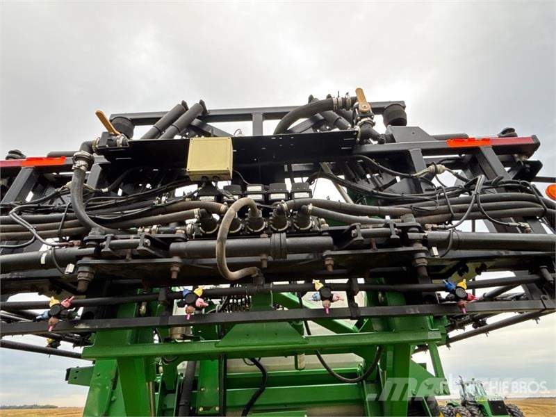 John Deere 4830 رشاشات ذاتية الحركة