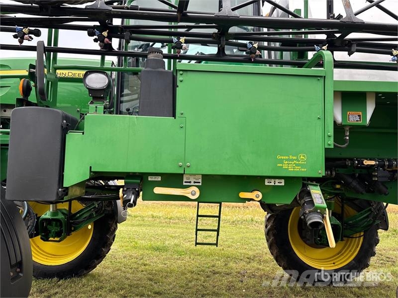 John Deere 4830 رشاشات ذاتية الحركة