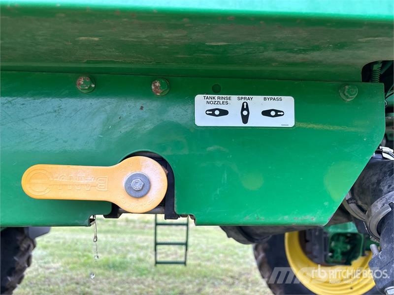 John Deere 4830 رشاشات ذاتية الحركة