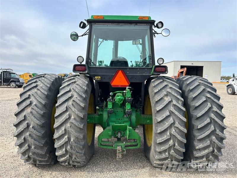 John Deere 4850 4WD Tractor Tractors