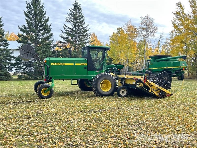 John Deere 4895 Svanser