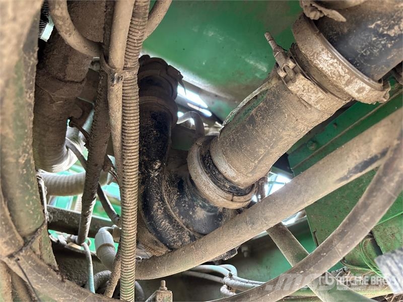 John Deere 4940 Samohodne škropilnice