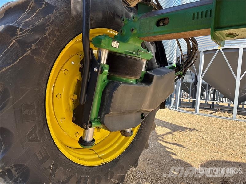 John Deere 4940 Самоходные опрыскиватели