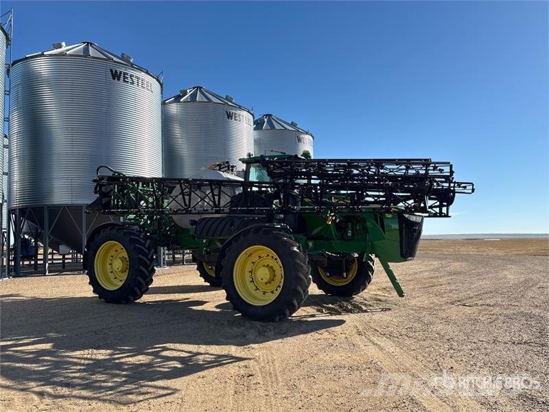 John Deere 4940 Самоходные опрыскиватели