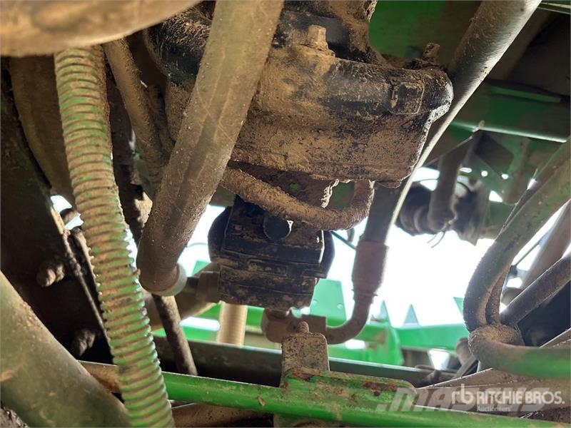 John Deere 4940 Samohodne škropilnice