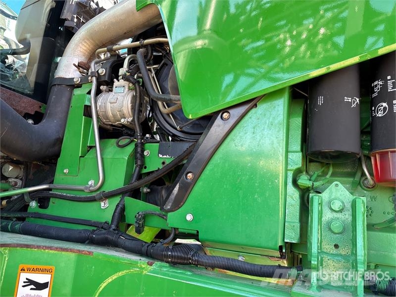 John Deere 4940 Самоходные опрыскиватели