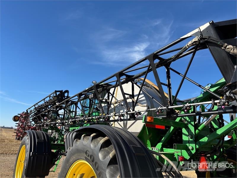 John Deere 4940 Самоходные опрыскиватели