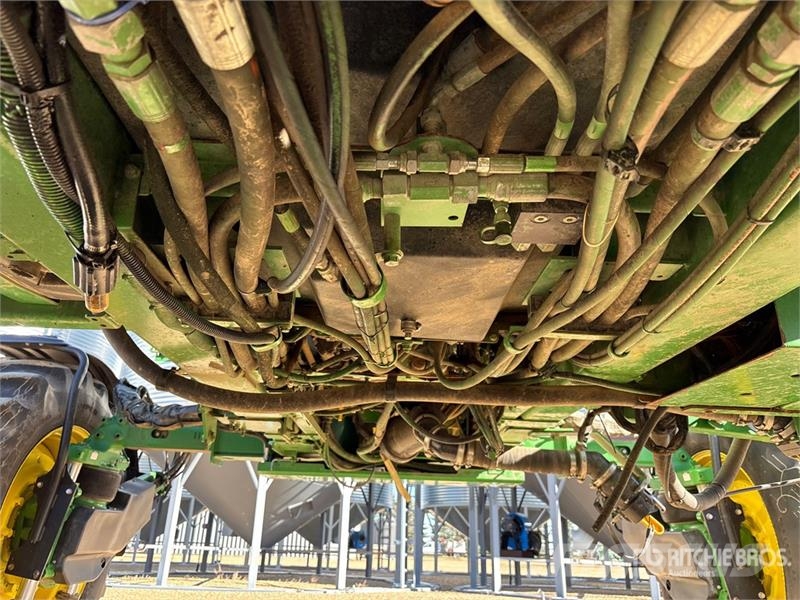 John Deere 4940 Самоходные опрыскиватели