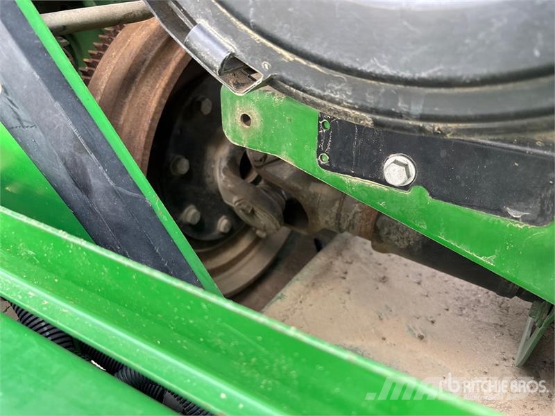 John Deere 4940 Samohodne škropilnice