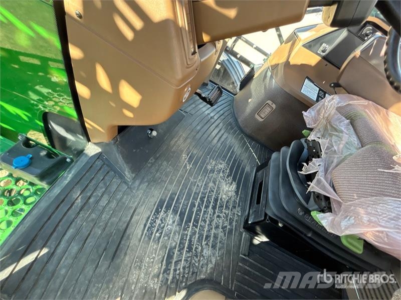 John Deere 4940 Самоходные опрыскиватели
