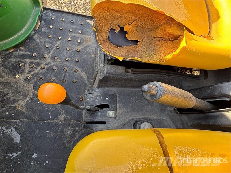 John Deere 4x2 Utility Vehicle Haszongépek