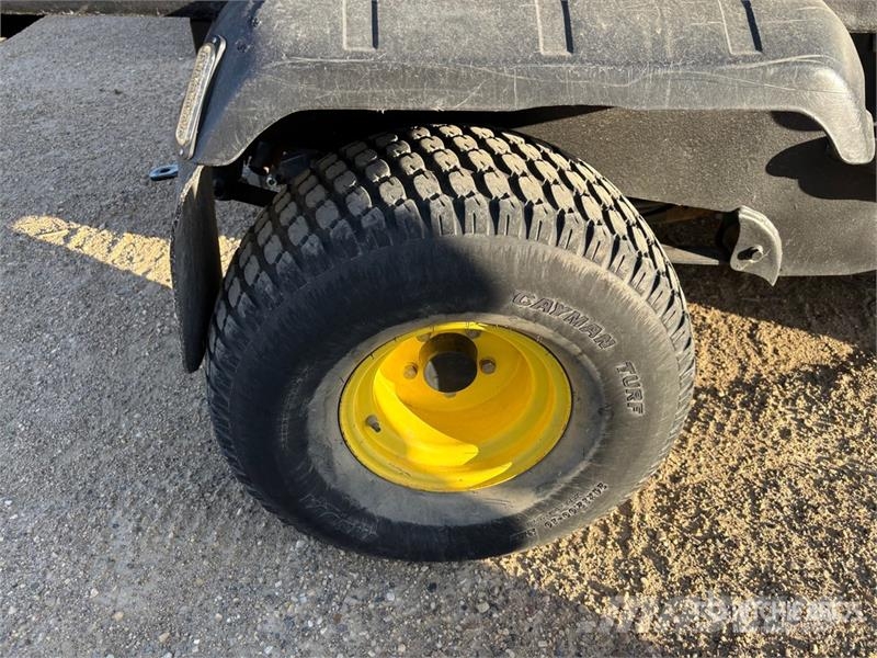 John Deere 4x2 Utility Vehicle Haszongépek