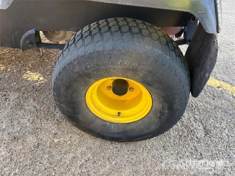 John Deere 4x2 Utility Vehicle Haszongépek